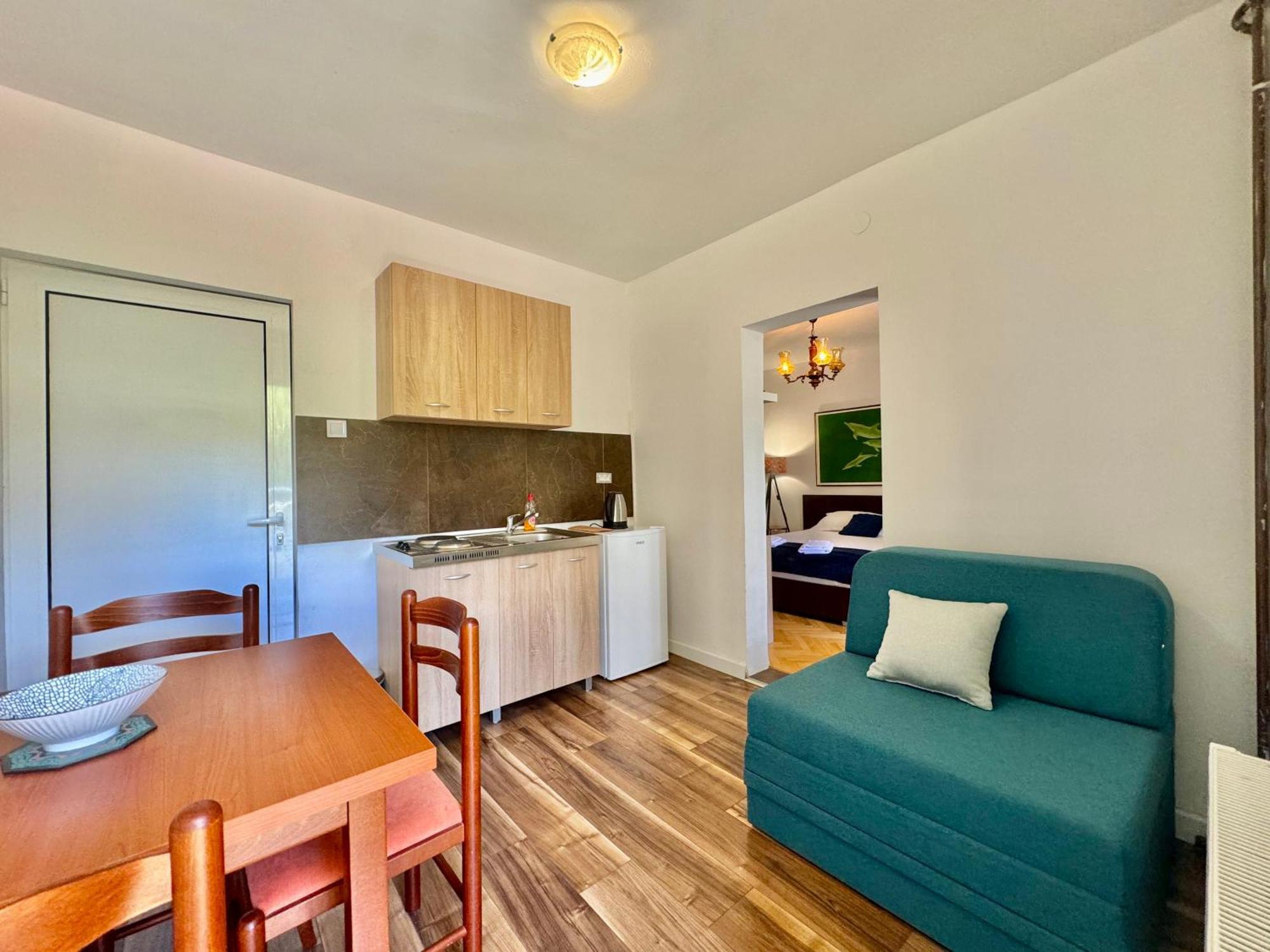 For-A Apartmani Bečići Exterior photo