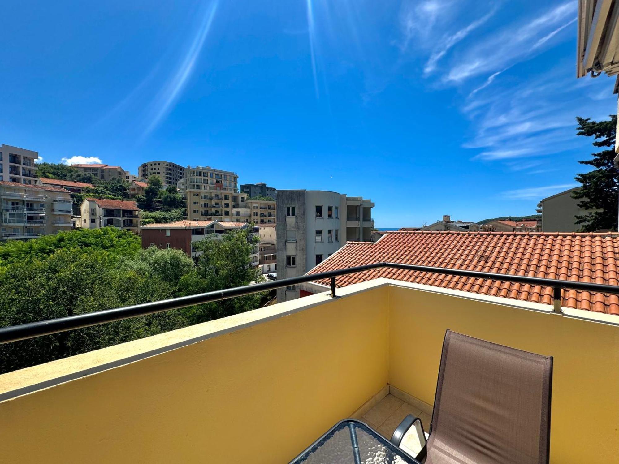 For-A Apartmani Bečići Exterior photo