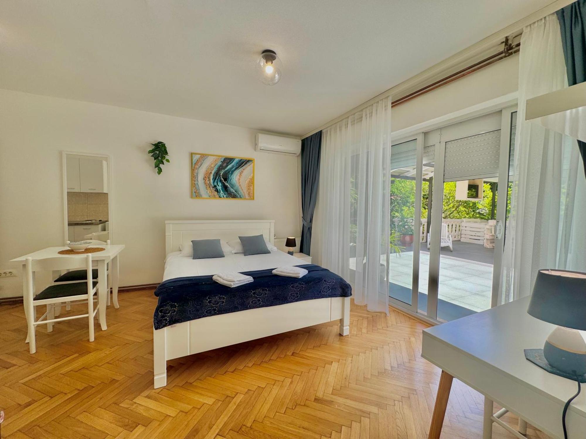 For-A Apartmani Bečići Exterior photo
