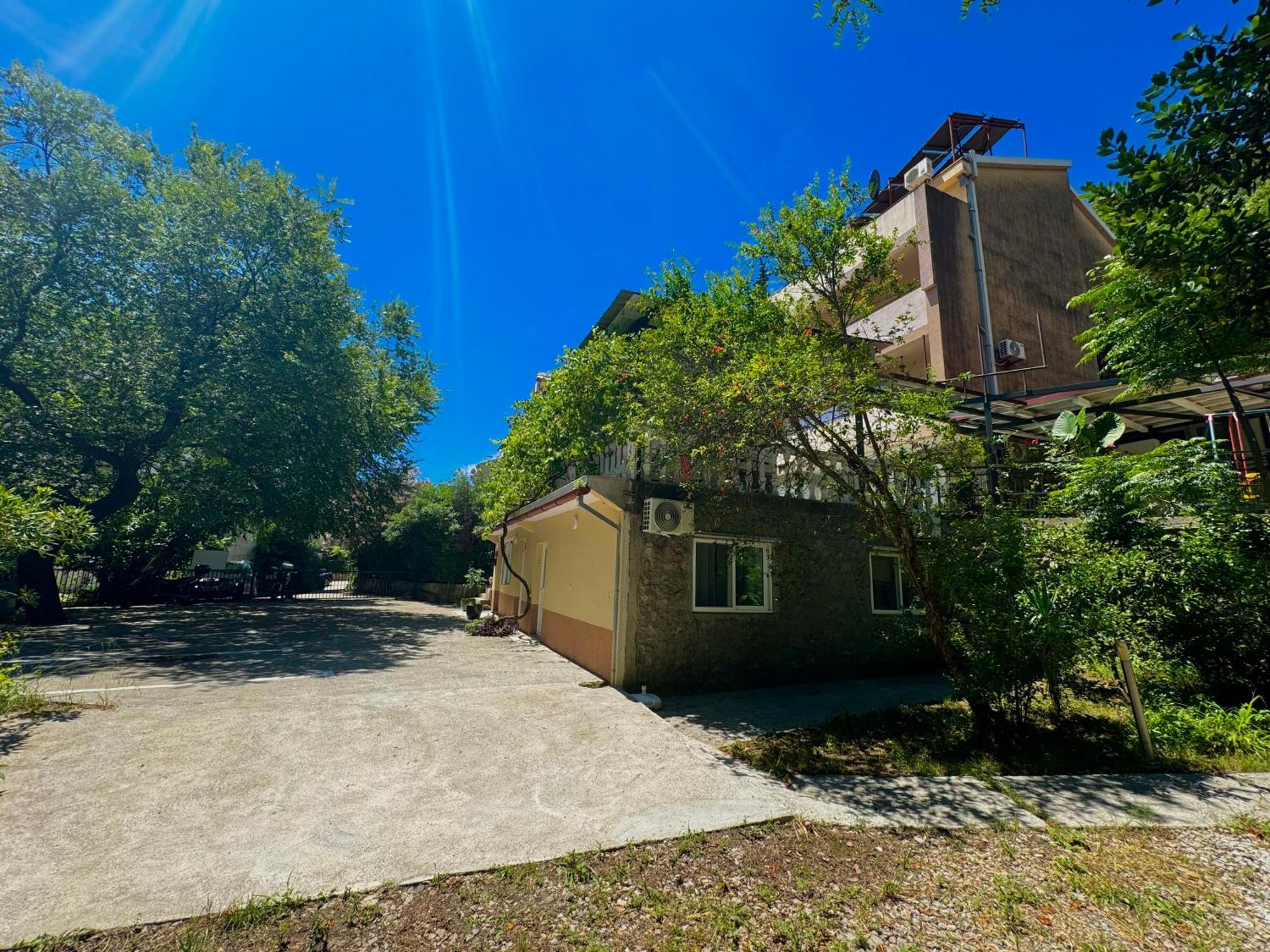 For-A Apartmani Bečići Exterior photo